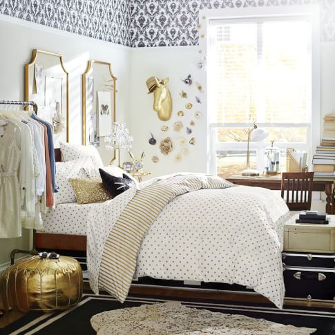The Emily &amp; Meritt Dottie Bedroom