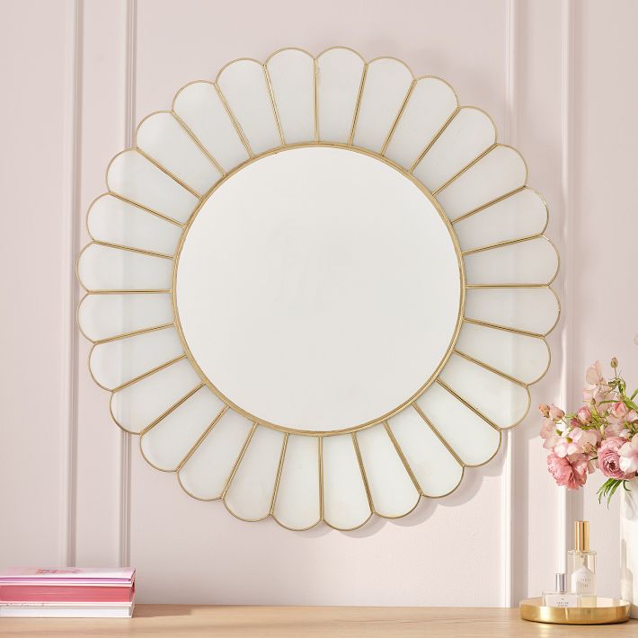 Daisy Wall Mirror (32