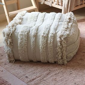 Airy Pouf