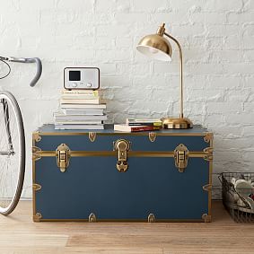 Faux Leather XXL Dorm Trunk (36")