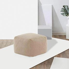 Bouclé Pouf