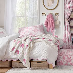 LoveShackFancy Knit Ribbon Throw