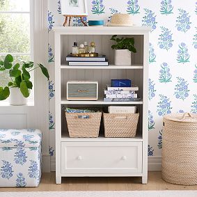 Beadboard Wide Bookcase with Drawer (32")
