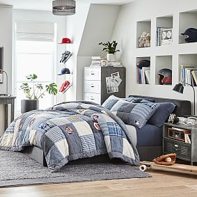 <i>MLB™</i> Patchwork Quilt