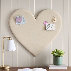 Heart Pinboard (28"x26")