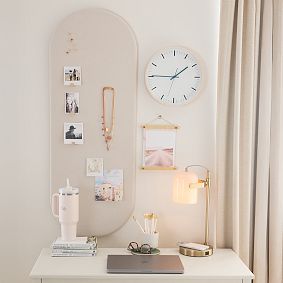 No Nails Oval Pinboard