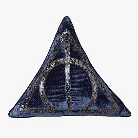 HARRY POTTER™ DEATHLY HALLOWS™ Pillow