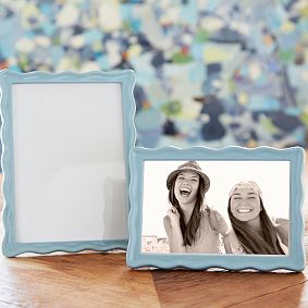 Wavy Picture Frame