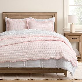 New England Scallop Coverlet