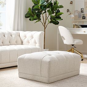 Chesterfield Ottoman (32.5")
