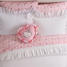 Hello Kitty&reg; Organic Heart & Bow Sheet Set