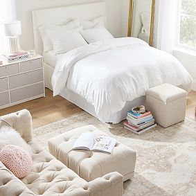Chesterfield Ottoman (32.5")
