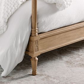 Colette Canopy Bed