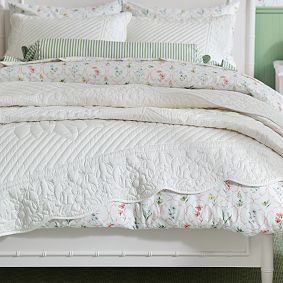 AERIN Sarana Floral Organic Duvet Cover