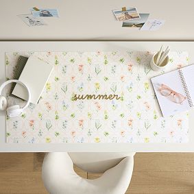 AERIN Personalized Hard Acrylic Desk Mat
