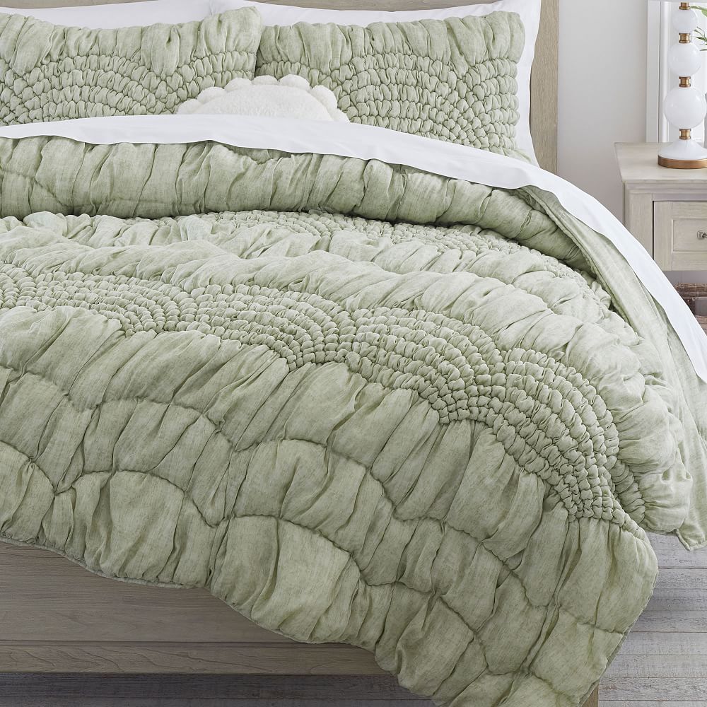 Cream Puff Microfiber Quilt - Full/Queen, Sage