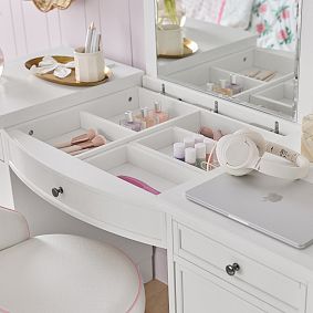 Hampton Smart Flip-Top Vanity Desk (58.5")