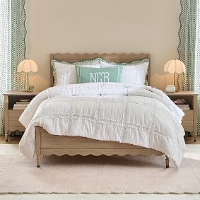 In Bloom Table Lamp
