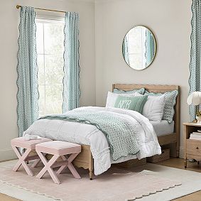 Scallop Dot Rug
