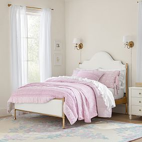 Charlotte Classic Bed