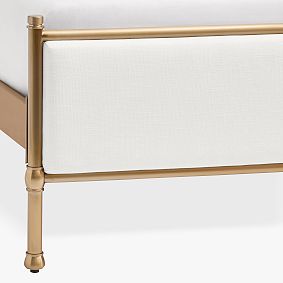 Charlotte Classic Bed
