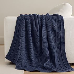 Ashmont Cozy Knit Throw