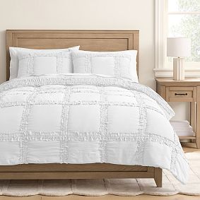 Saltwater Ruffle Check Quilt