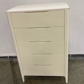 Open Box: Cannon Chest of Drawers, 5 Drawers (32"W x 19"D) - Simply White