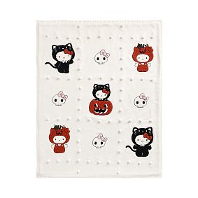 Hello Kitty<sup>&reg;</sup> and Friends Halloween Heirloom Throw