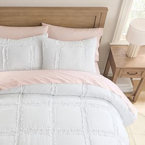 Saltwater Ruffle Check Quilt