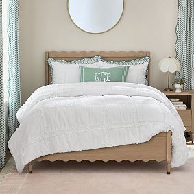 Camille Classic Bed