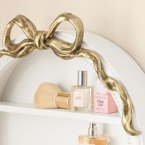 LoveShackFancy Round Display Shelf, 17"