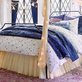 Harry Potter<sup>&trade;</sup> Enchanted Night Sky Duvet Cover