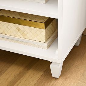 Tate Nightstand (18d")