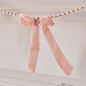 LoveShackFancy Pearl With Bows Garland (72")