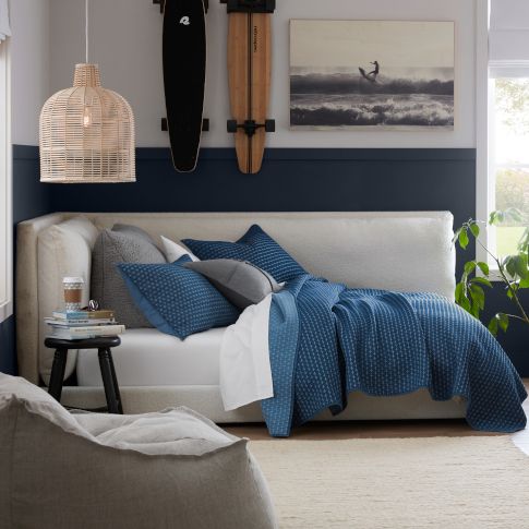 Modern Mix Bedroom