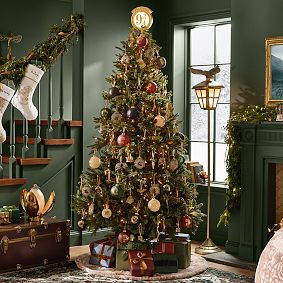 Harry Potter<sup>&trade;</sup> Build-Your-Own Holiday Tree