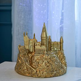 Harry Potter<sup>&trade;</sup> Hogwarts<sup>&trade;</sup> Castle Night Sky Projector (7")
