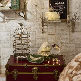 Harry Potter<sup>&trade;</sup> Hedwig<sup>&trade;</sup> Beaded Velvet Jewelry Box