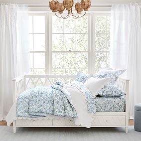 AERIN Lattice Storage Daybed | Pottery Barn Teen