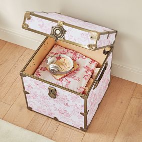 LoveShackFancy Garden Damask Cube Dorm Trunk (18")