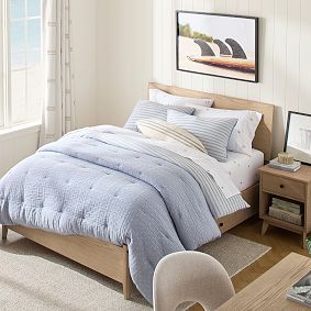 Leeward Stitch Comforter