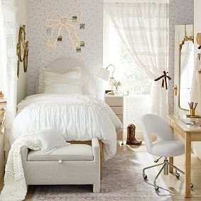 LoveShackFancy Prairie Wildflower Wallpaper Samples - Natural