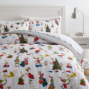Dr. Seuss's The Grinch<sup>&trade;</sup> &amp; Max<sup>&trade;</sup> Comforter