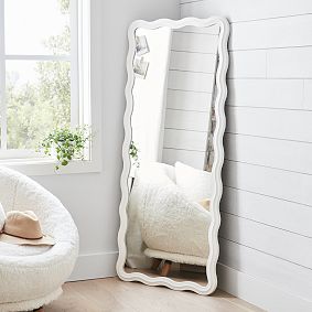 Floor-Length Scalloped Mirror (26"x59")