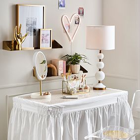 No Nails Metal Shelving (24")
