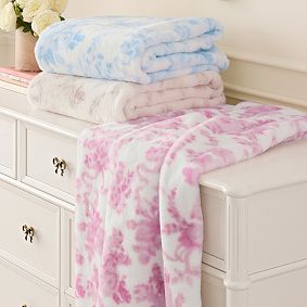 LoveShackFancy Damask Fur Throw