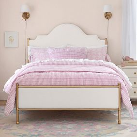 Charlotte Classic Bed
