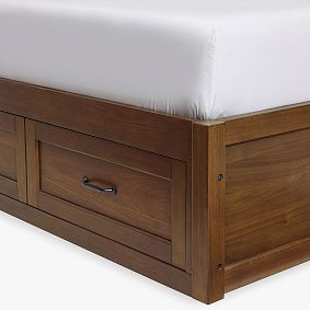 Hampton Corner Storage Bed