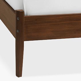 Keaton Classic Bed